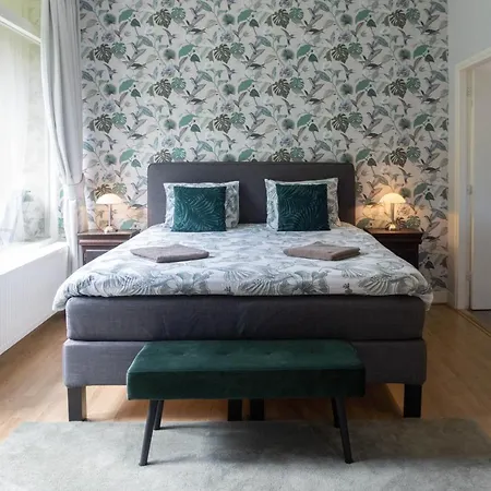 De Rode Beuk 4* Wassenaar