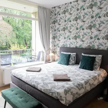 De Rode Beuk Bed & Breakfast Wassenaar